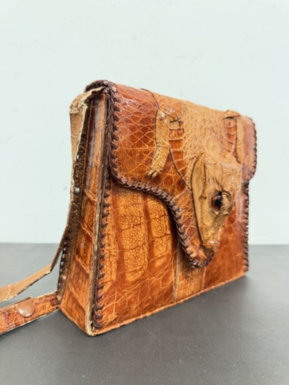 🐊 Vintage Genuine Alligator Handbag | Made in Cuba | Late 1940s–Early 1960s - Picture 2 of 12